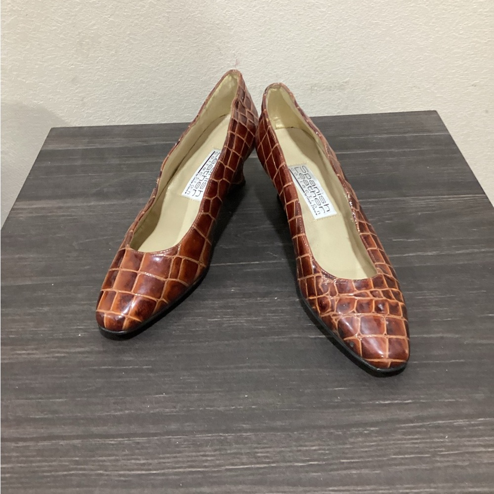 Elegant Brown Leather Women's Shoes